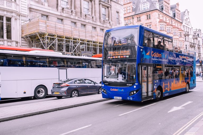 Comparison of Hop-On Hop-Off Bus Tours in London