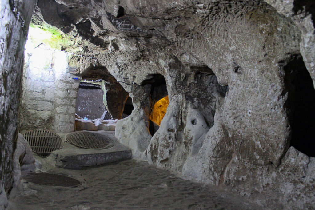 cave room inside derinkuyu underground city.